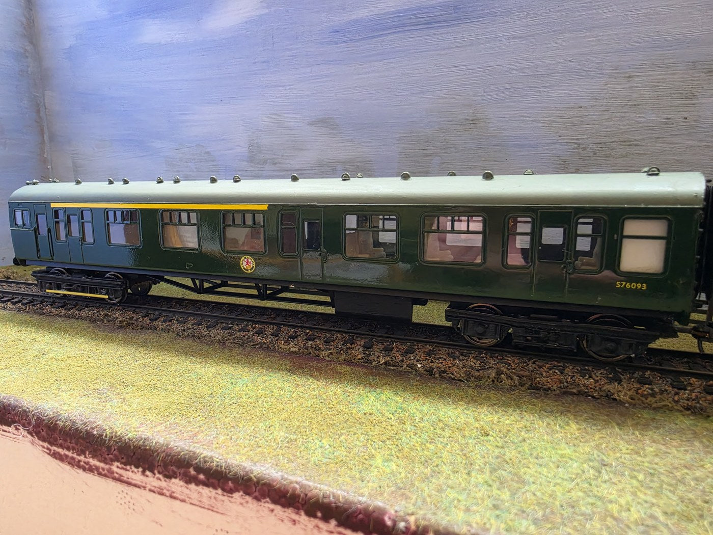 BR Southern Region green EMU coach S76093 on a layout, OO gauge model railway