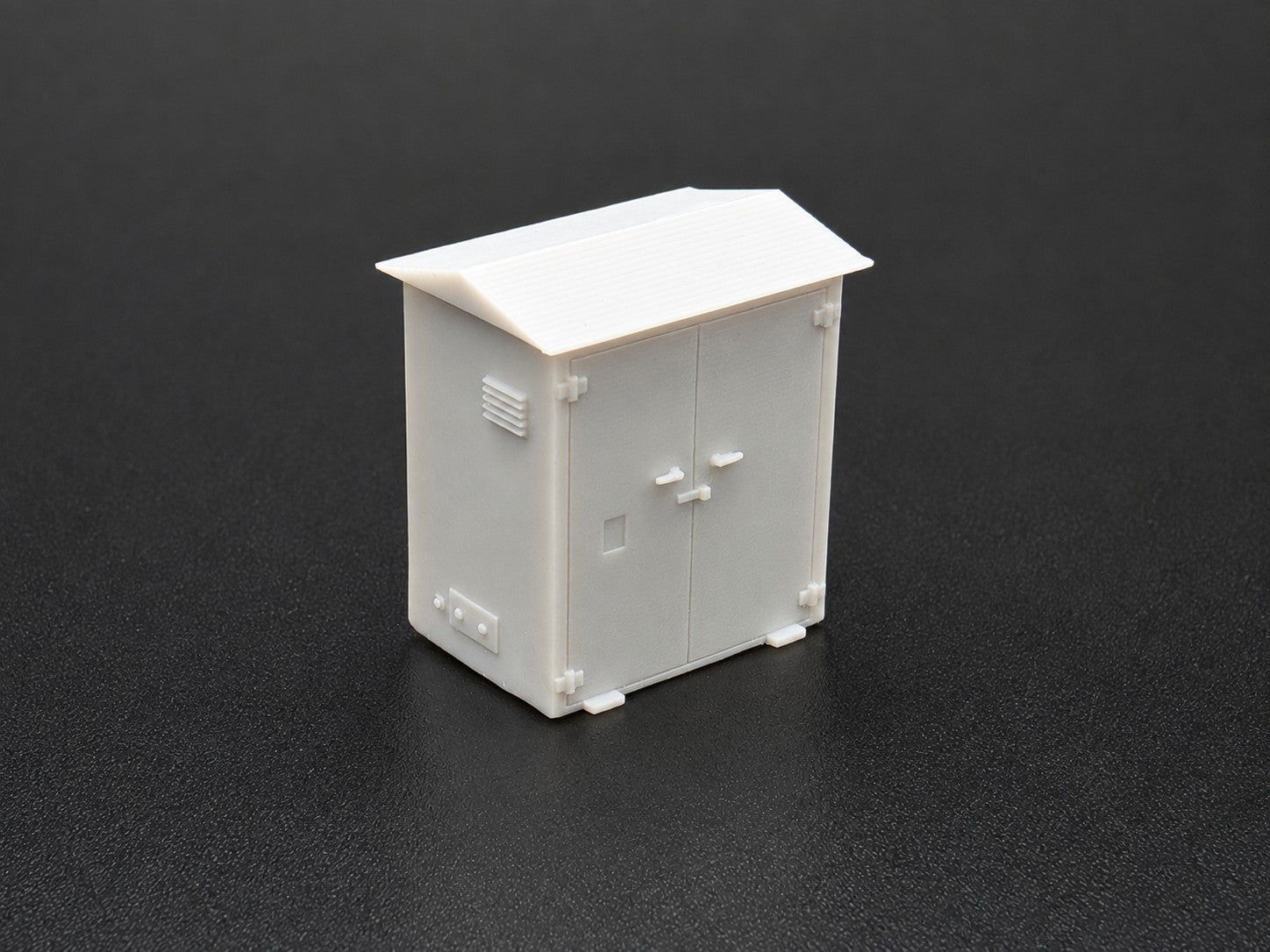 OO gauge lineside electrical cabinet, end view showing the louvre vent and cable gland plate