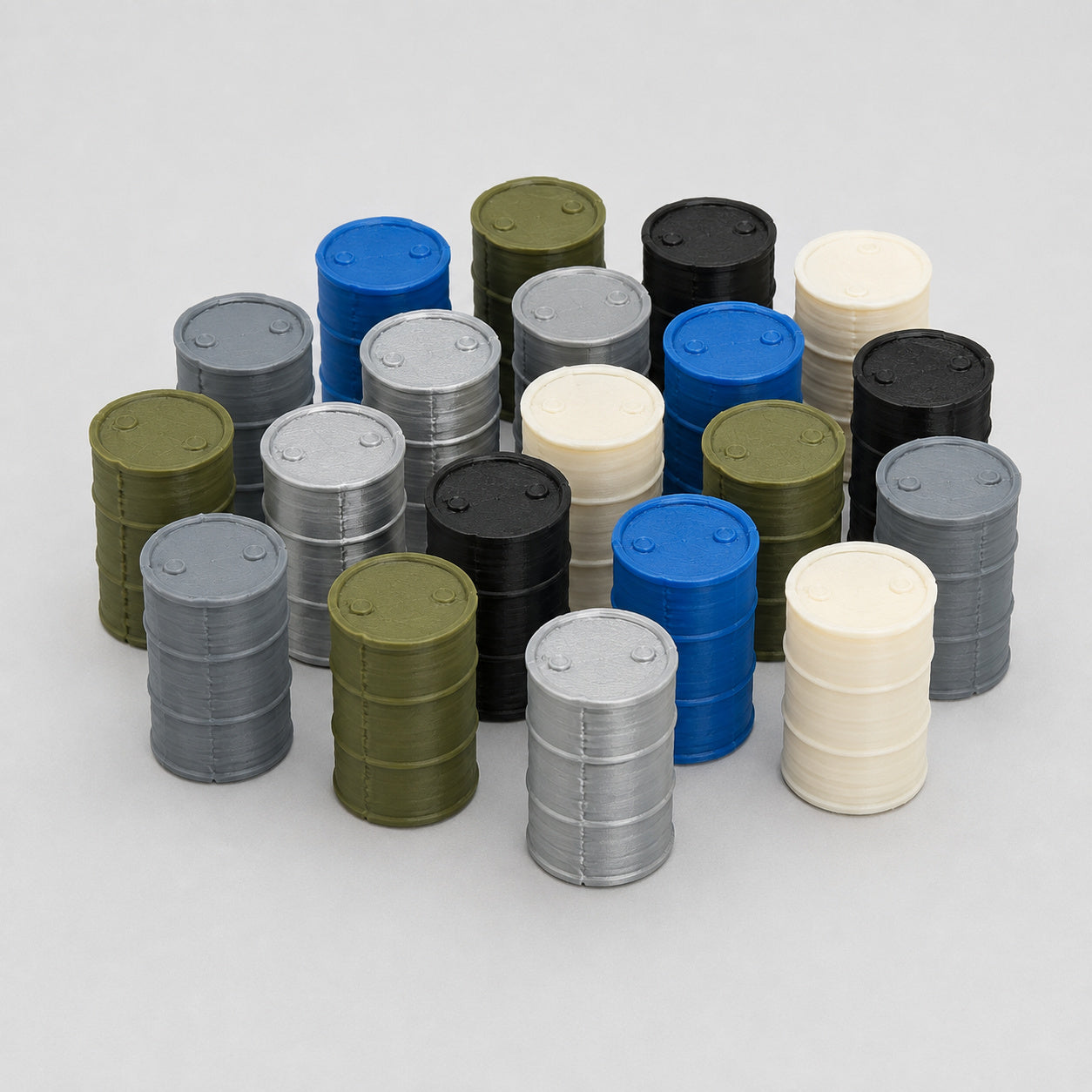 OO Gauge Oil Drums and UK Pallets Scenery Pack 20 Drums and 4 Pallets